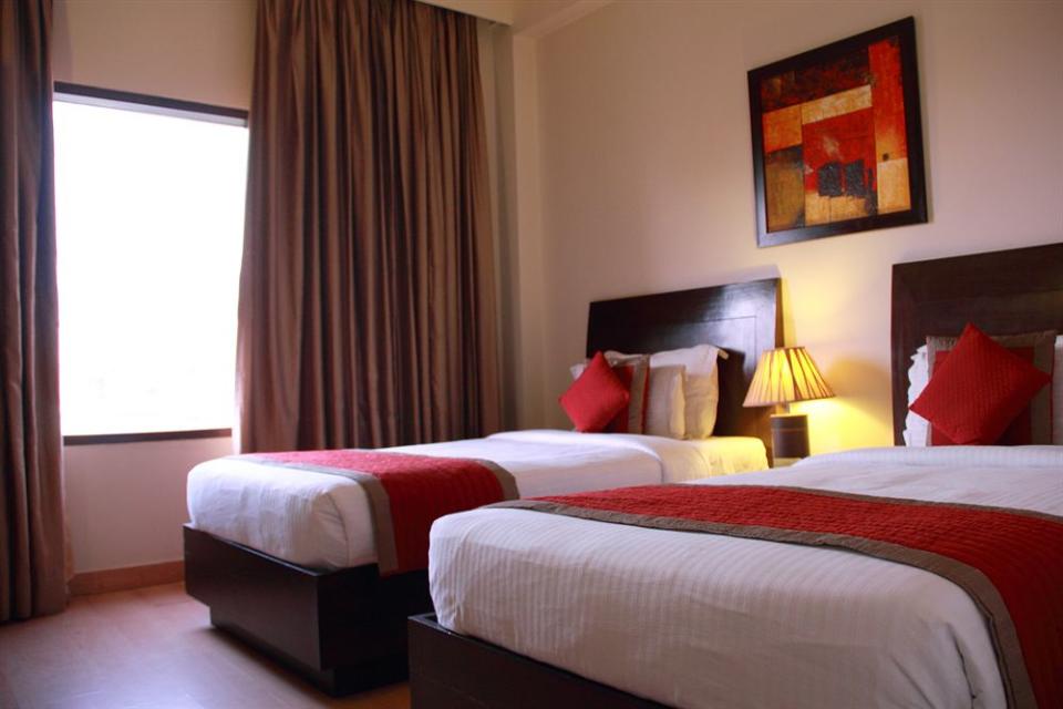 Cabana Hotel